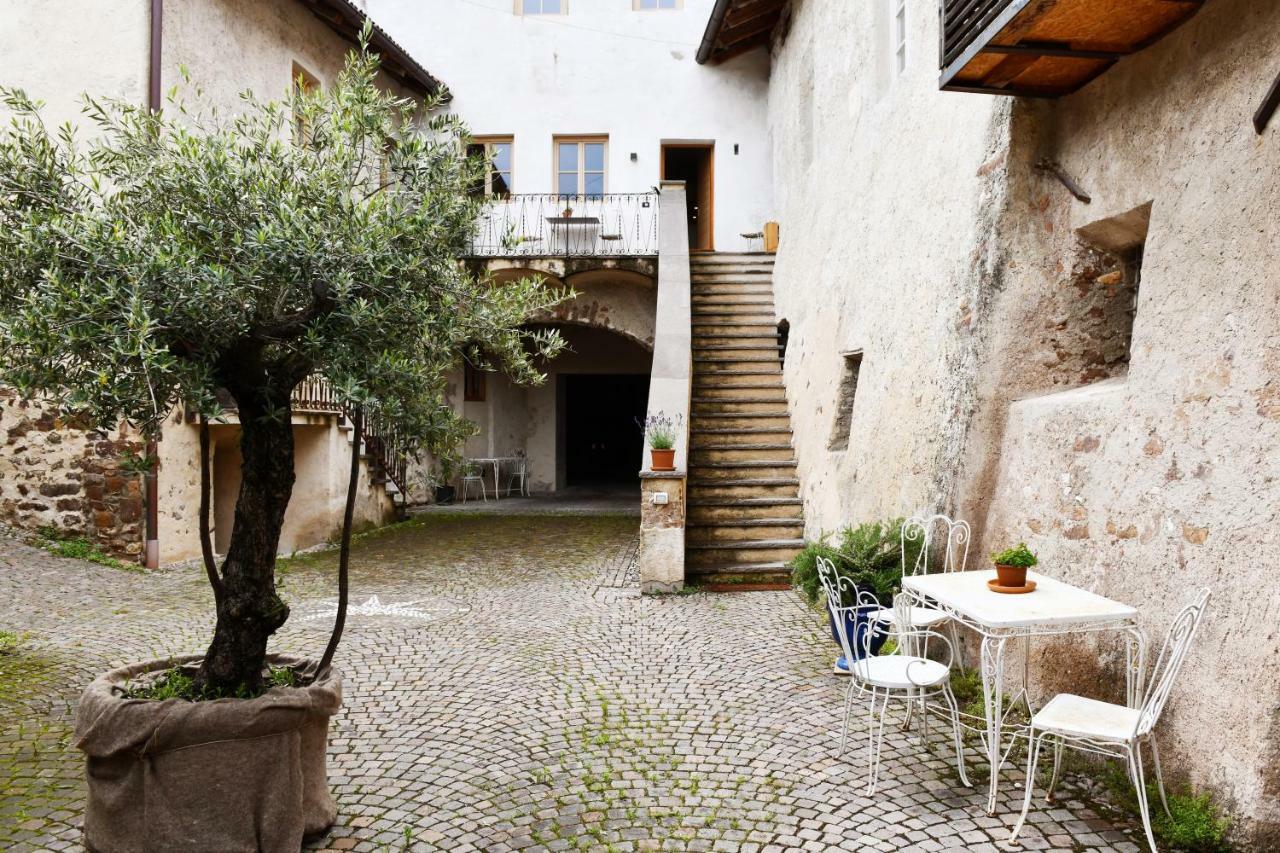 Ansitz Jenner Apartment Appiano Sulla Strada Del Vino Ngoại thất bức ảnh